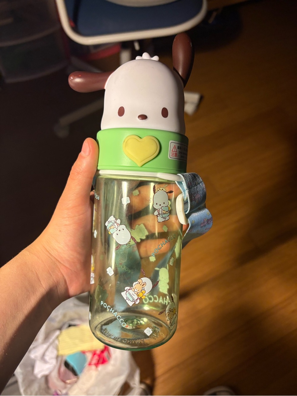 Hello Kitty Green Heart Pochacco Character plastic Water Bottle